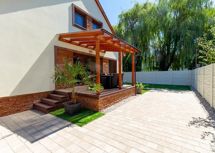 Bolyai 3br Ac Parking Grf