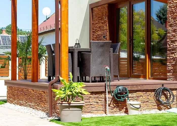 Bolyai 3br Ac Parking Grf * שיופוק