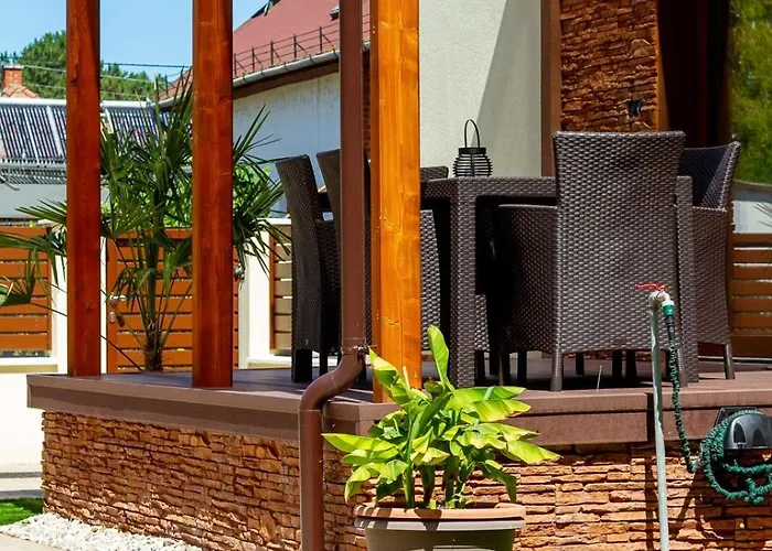 Bolyai 3br Ac Parking Grf * שיופוק